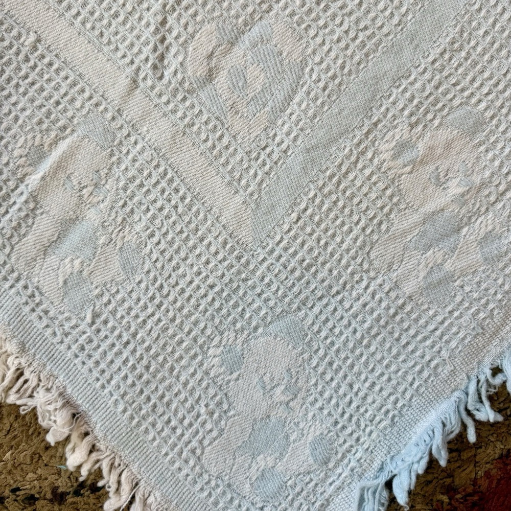 VTG 1980s Crib Baby Blanket Waffle Weave Textured Bear Heart Blue Fringe 42x42"